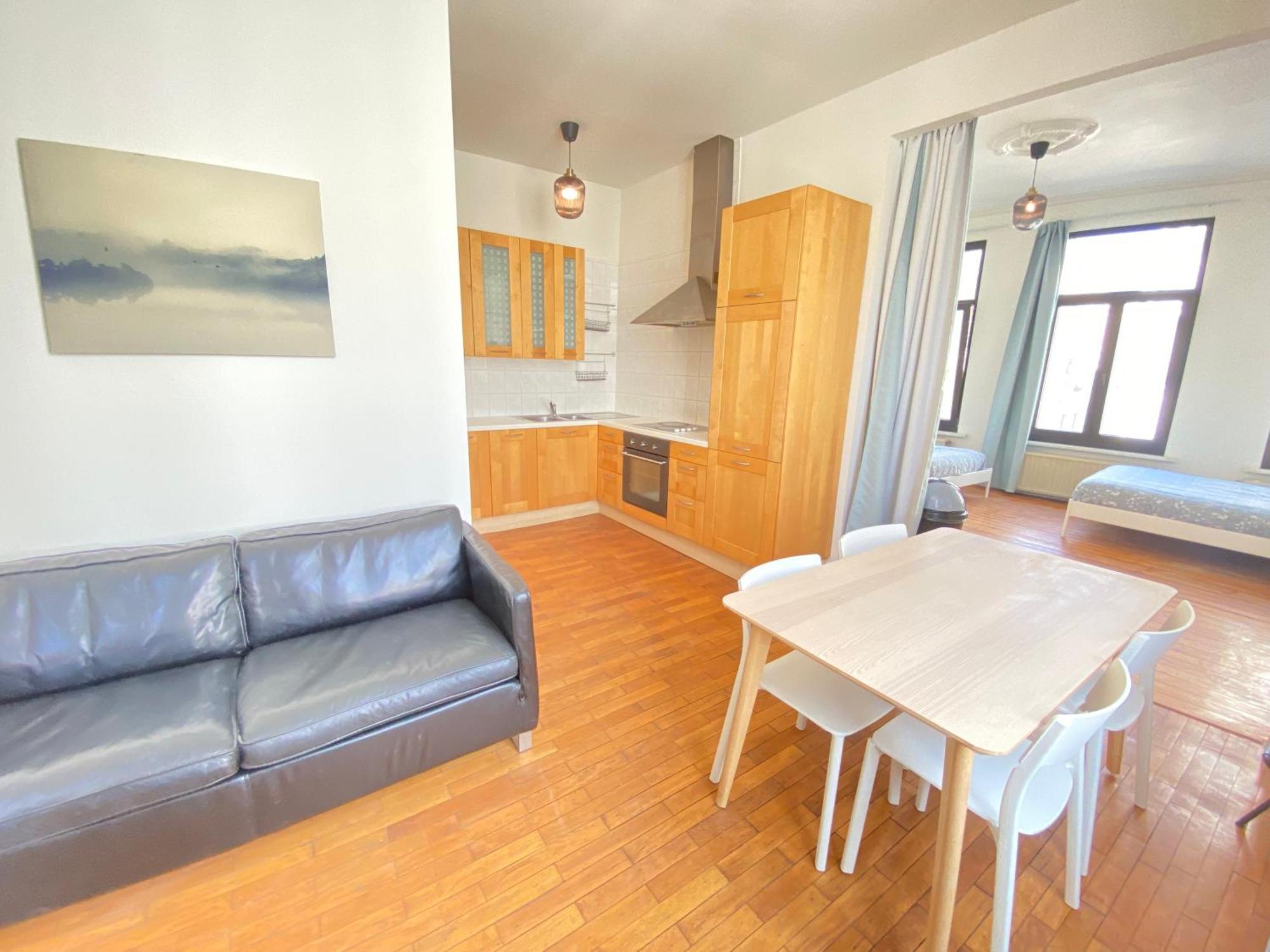 Authentic Apartments In The Center Of Amberes Exterior foto