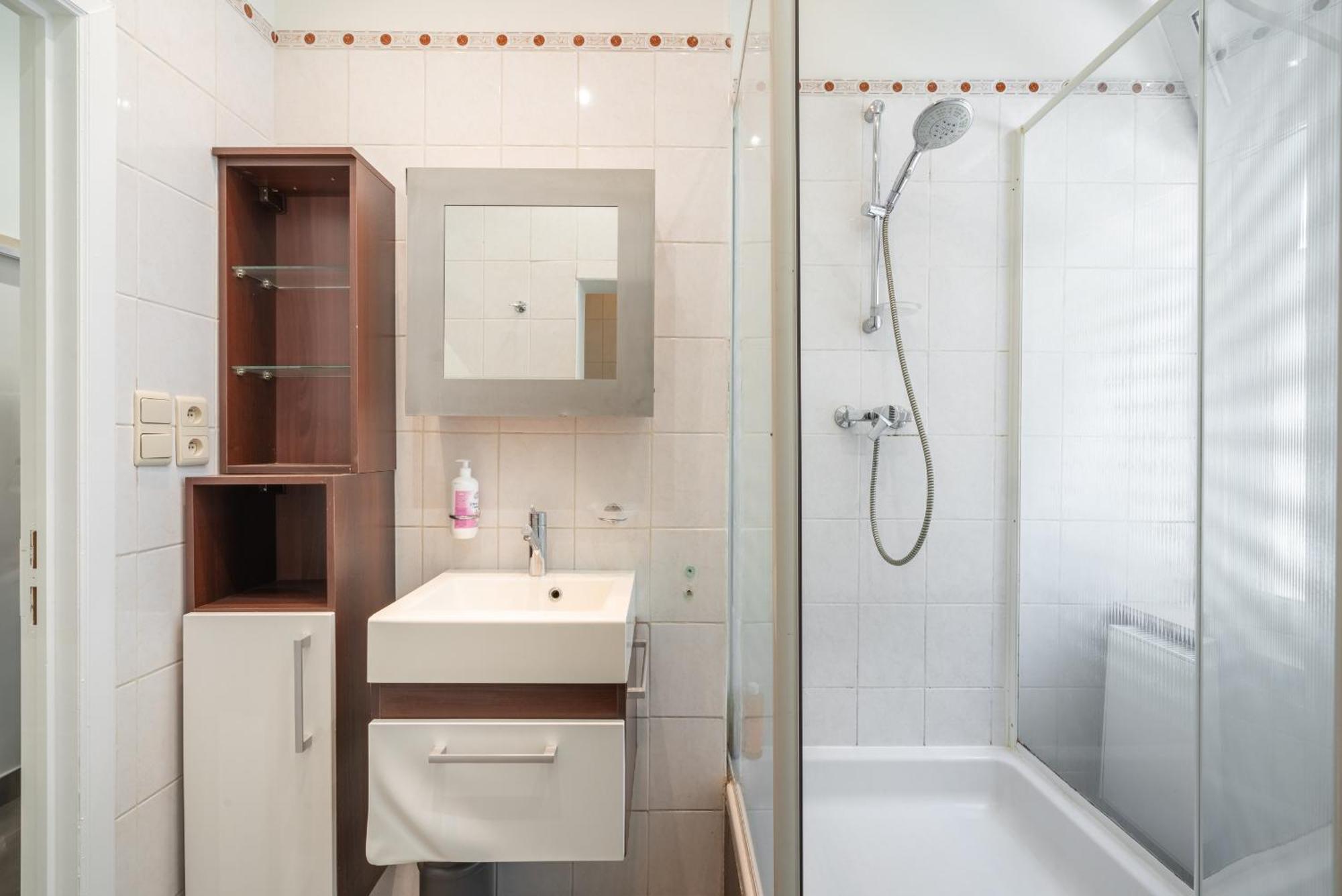 Authentic Apartments In The Center Of Amberes Exterior foto
